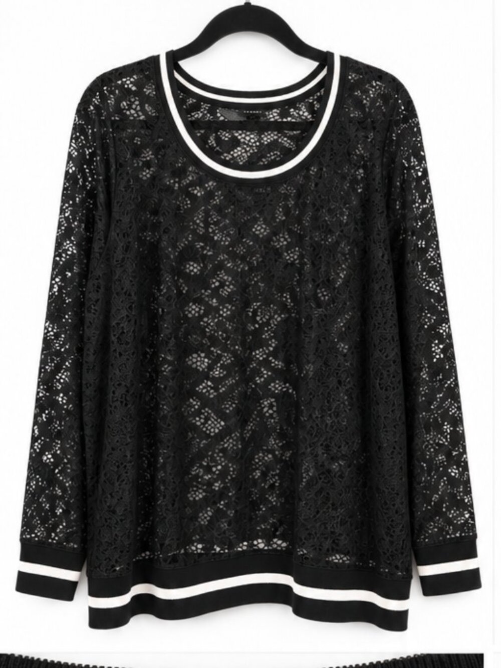 Torrid Size 2 Black Lace Long Sleeve Top White Stripe Trim
